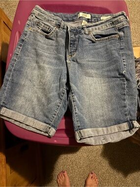 Vintage America Light Blue Denim Shorts with Gold Stitching
